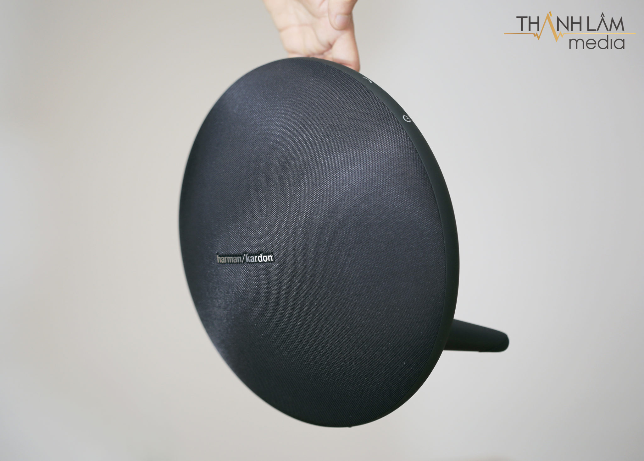 Loa Harman Kardon Onyx Studio 4 Loa Harman Kardon Onyx Studio 4