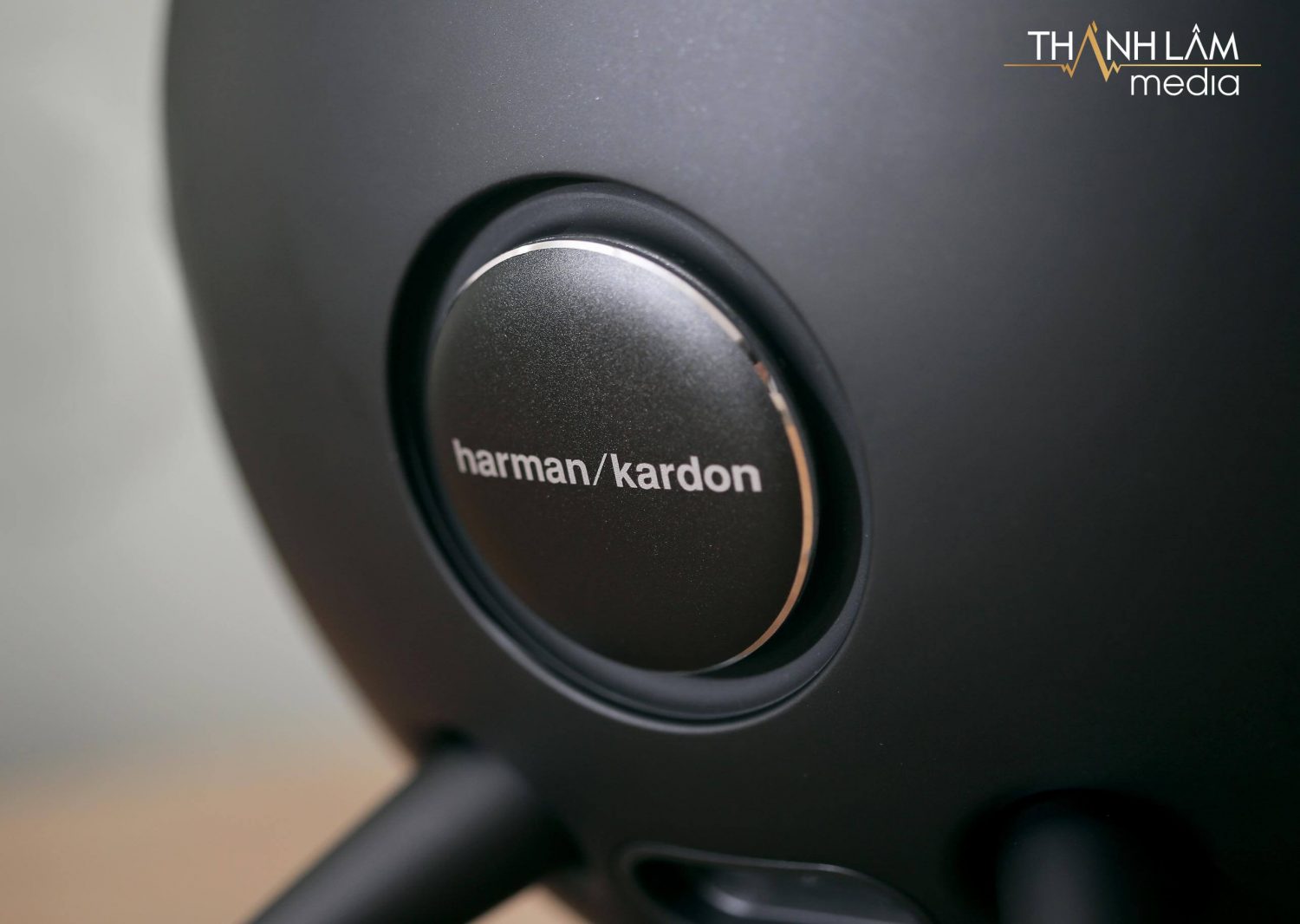 Loa Harman Kardon Onyx Studio 4 Loa Harman Kardon Onyx Studio 4