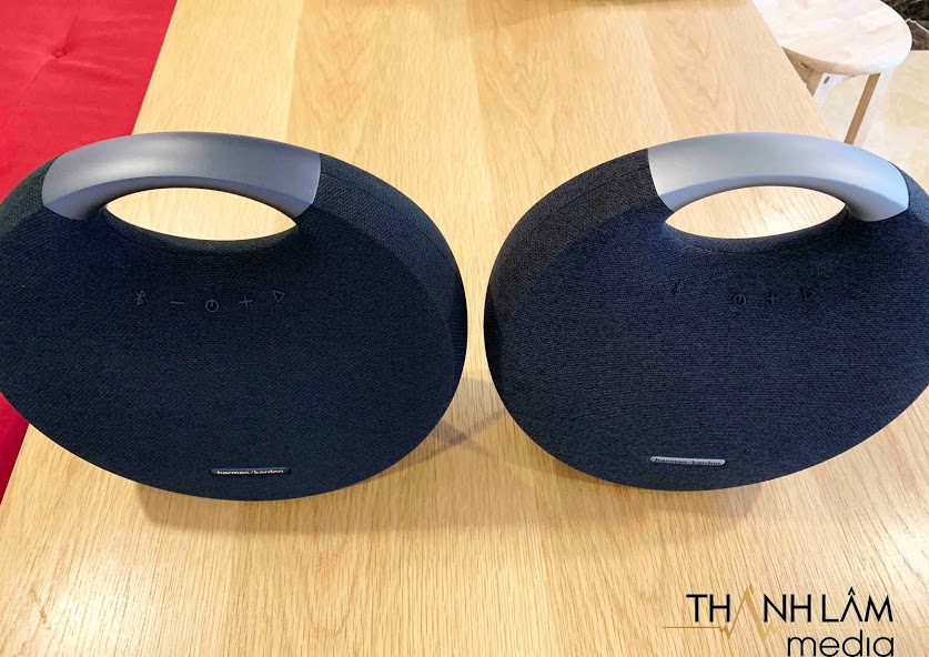 So sánh loa Harman Kardon Onyx Studio 6 và 5