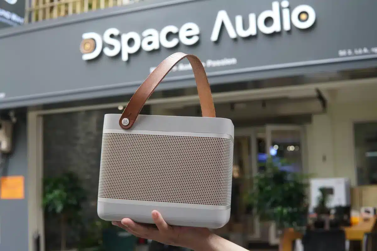 Beolit 20 được phân phối chính hãng tại DSpace Audio