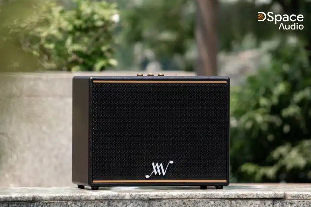 Loa Alpha Works Classic V100 sở hữu một cấu hình vô cùng mạnh mẽ với tận 2 củ loa woofer 16.5 cm và 2 củ loa Aluminum Firm Tweeter 3.8cm mang đến âm trầm mạnh mẽ, đầy uy lực, âm trung sống động, chi tiết, âm cao trong trẻo. Sản phẩm còn sở hữu công suất lên đến 100W mang đến trải nghiệm âm nhạc cực chill mọi lúc mọi nơi.