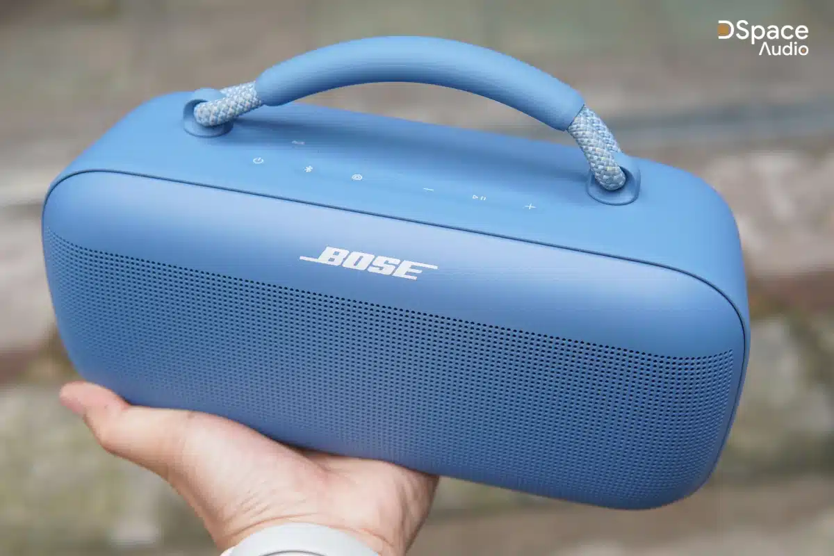 Bose Soundlink Max với thiết kế bền bỉ