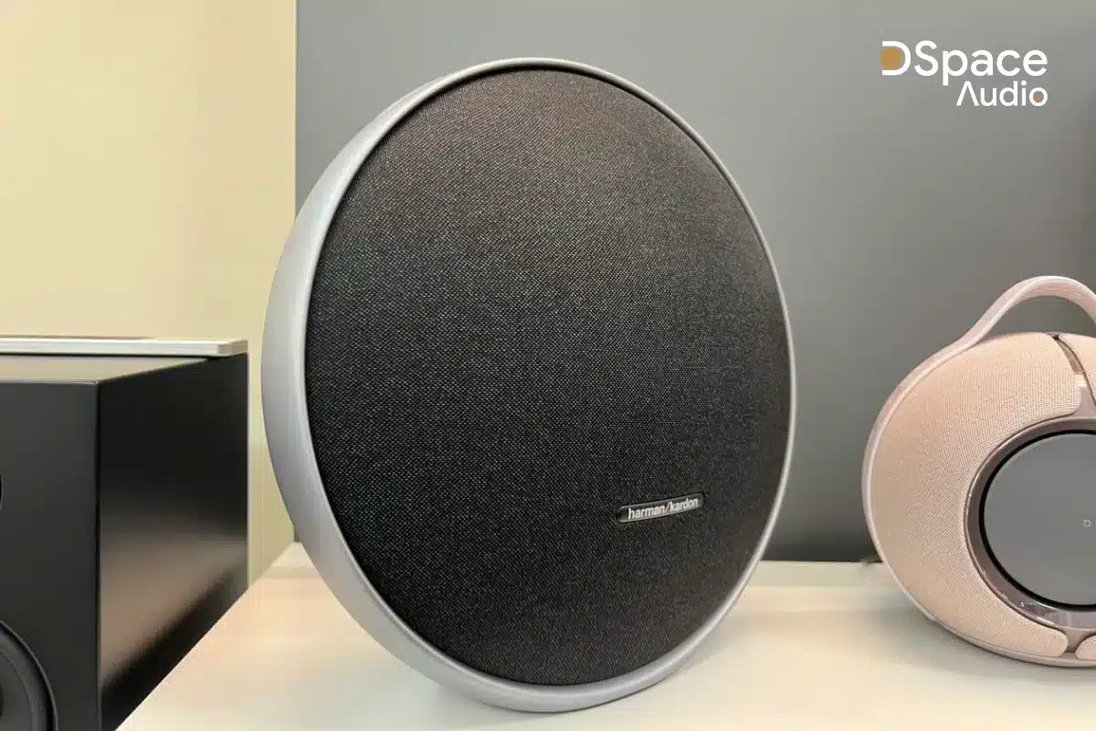 harman kardon onyx 9