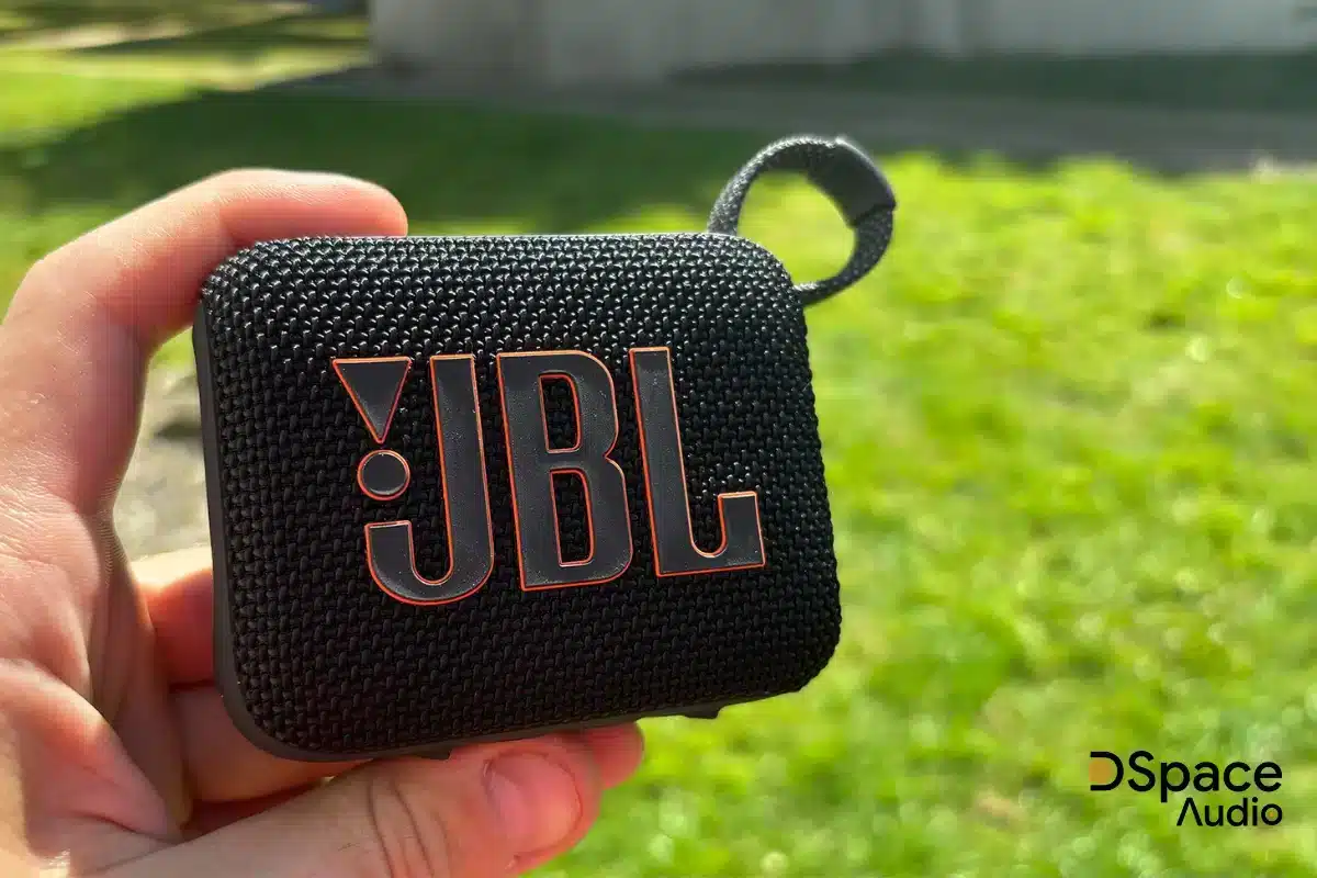 JBL go 4